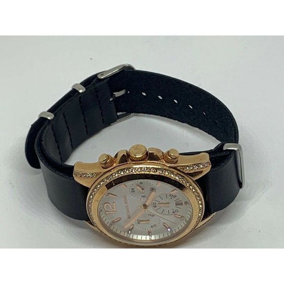 Michael Kors MK5836 Women\'s Black Leather Analog W main image 5